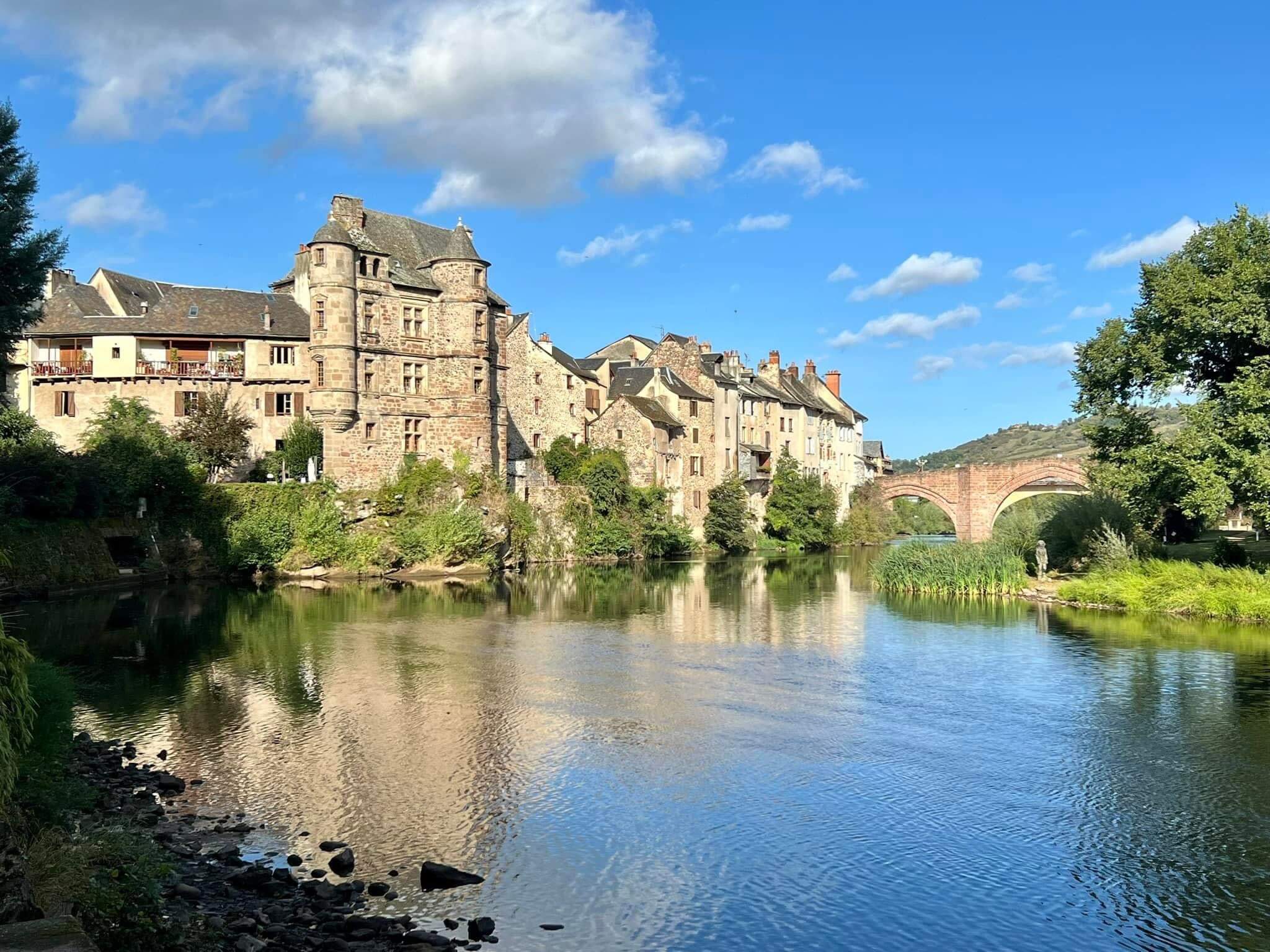 Featured image for How to Choose the Right Europe Camino Walking Tour