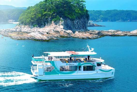 Jodogahama Coastal Cruise Japan
