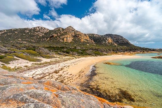 Flinders Island Pristine Beach and Granite Peaks