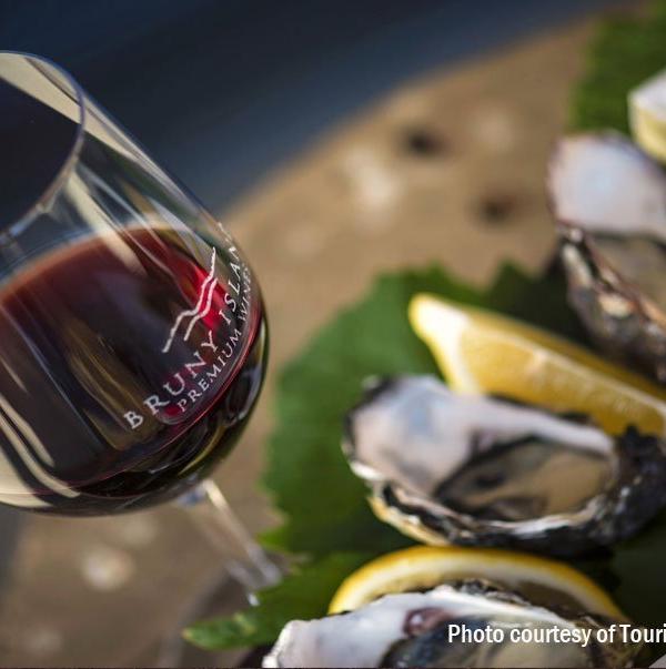 Tasmanian Local Wine and Seafood Platter