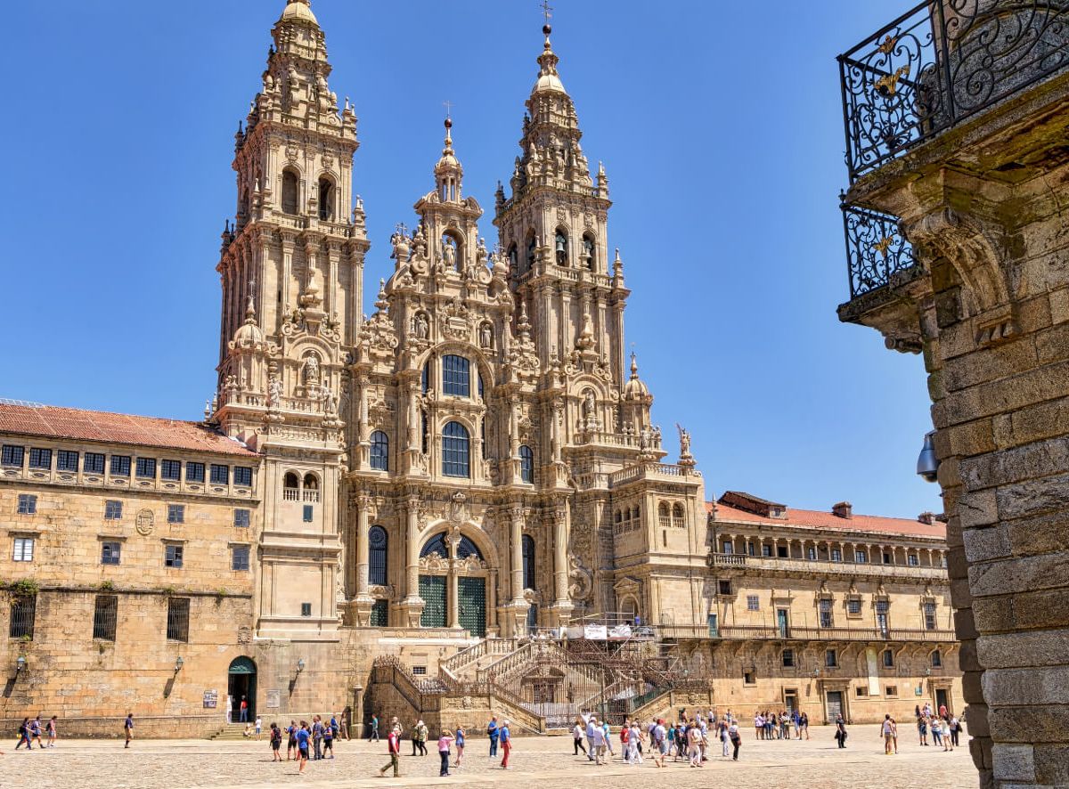 Camino de Santiago Walk, Spain guided walking tour in scenic destination - Moderate difficulty 8 day adventure with expert local guides